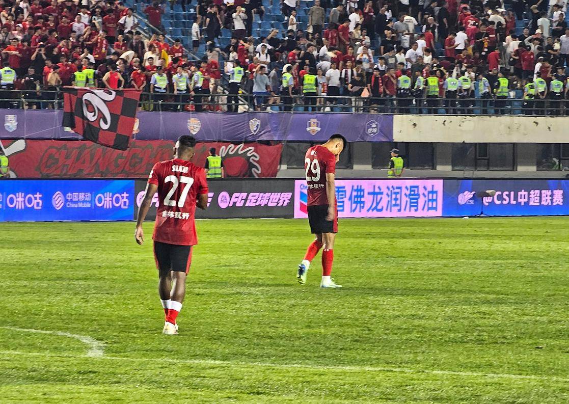 这是我们前 这是我们前