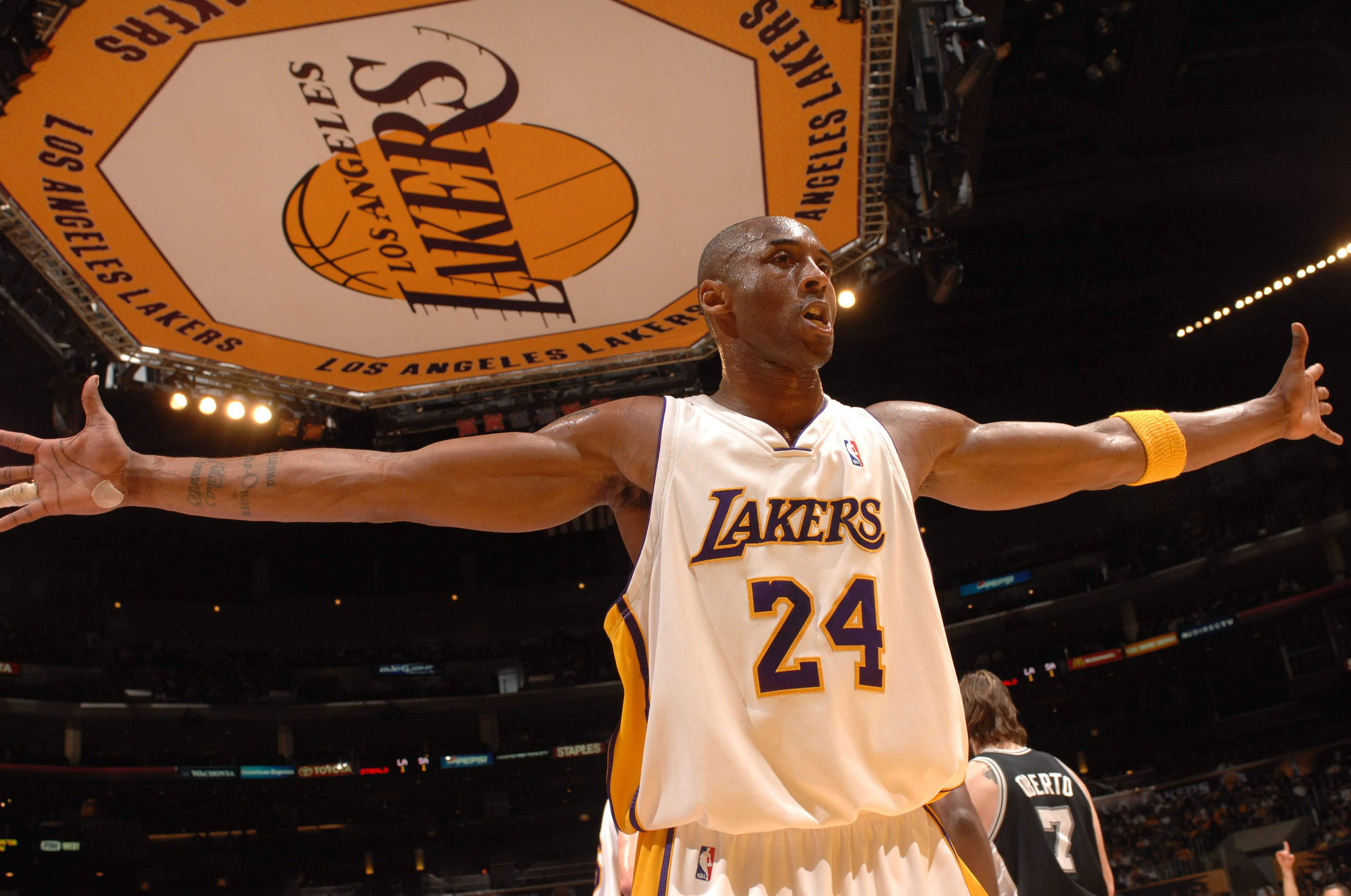 依然显示出 依然显示出